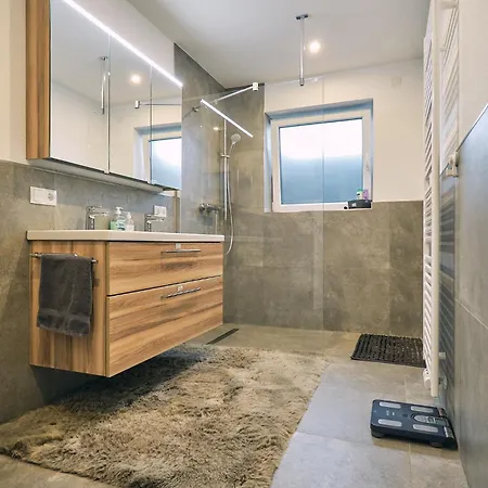 Δωμάτια σε οικογενειακή κατοικία Harenerhafentraum-zimmer *